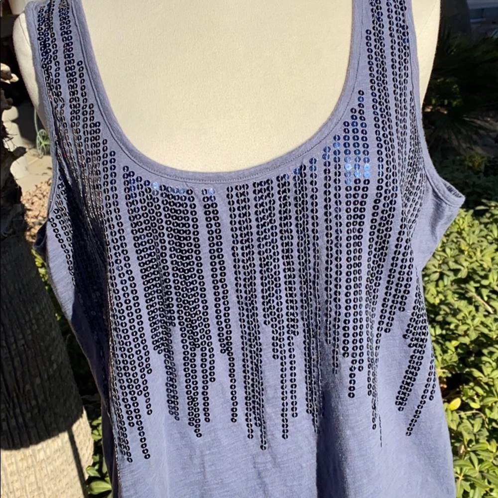 Blue tank top - Picture 3 of 5